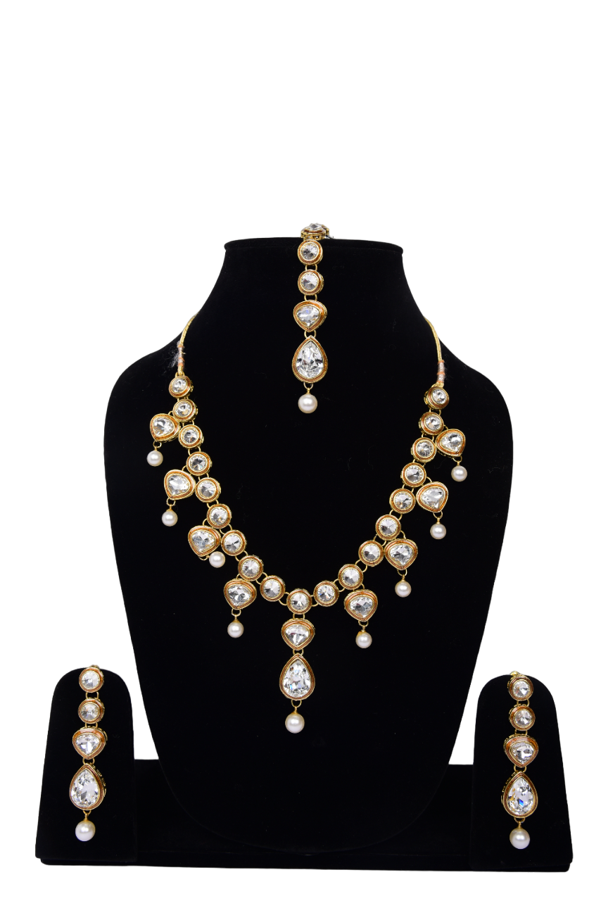 Namokriti Royal Kundan Necklace Set with Pearl Drops – Traditional Elegance Redefined